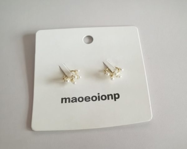 maoeoionp Pearl Clip Hoop Earrings Women s Comfort Non Pierced Earrings, Gold For Cheap