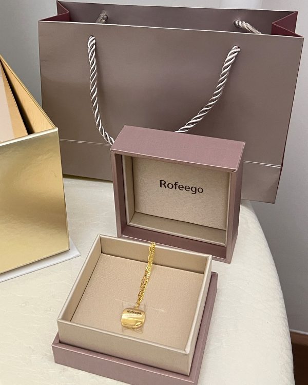 Rofeego 18K Gold  Pendant Necklace Simple Necklaces Minimalist Delicate Jewelry Gift Discount