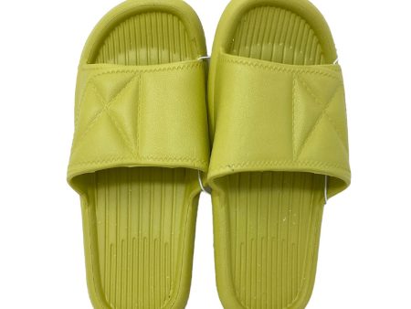 Cbl Slipper on Sale